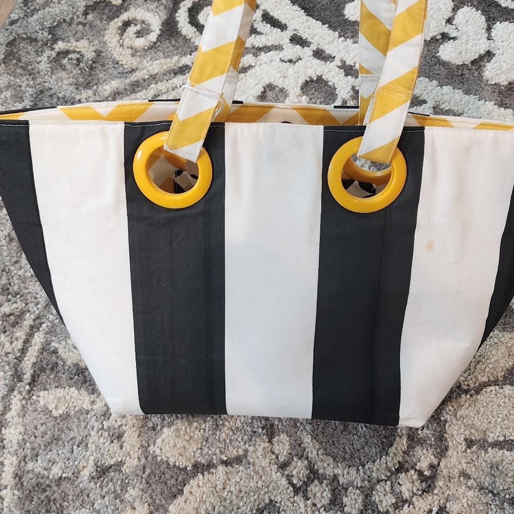 Chic Black and White Striped Tote with Yellow Highlights - Picture 6 of 6